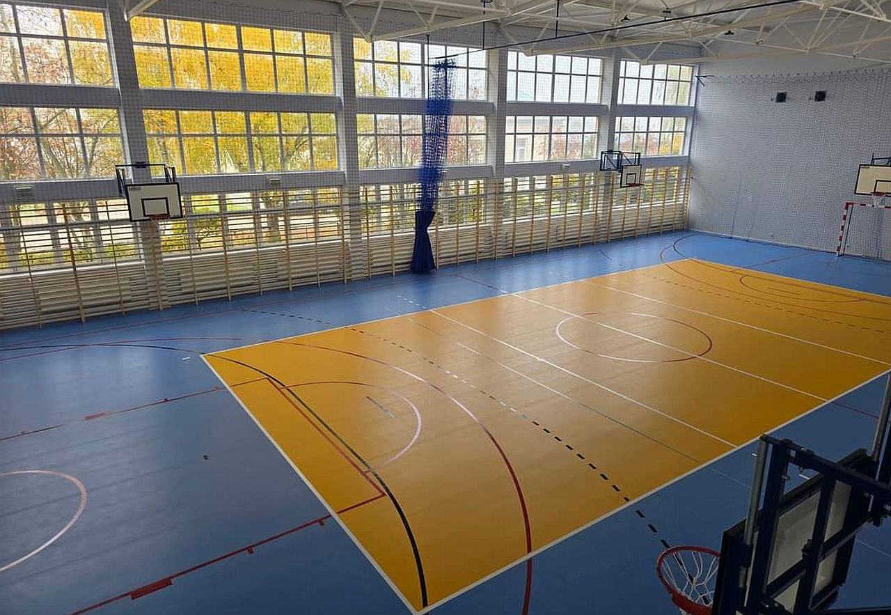 REMONT SALI SPORTOWEJ PRZY SZKOLE PODSTAWOWEJ W NOWEJ GÓRZE